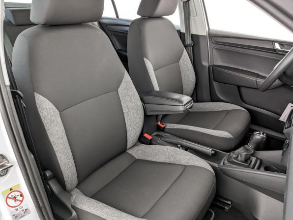 Skoda Rapid II с пробегом 2021 года, цена 1 355 000 рублей, 131058 км, лифтбек, Автокод Объявления