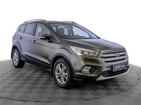 Ford Kuga II Рестайлинг с пробегом 2018 года, цена 1 670 000 рублей, 142000 км, внедорожник, Автокод Объявления