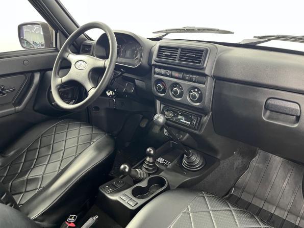Lada (ВАЗ) Niva Legend с пробегом 2024 года, цена 965 000 рублей, 12417 км, внедорожник, Автокод Объявления