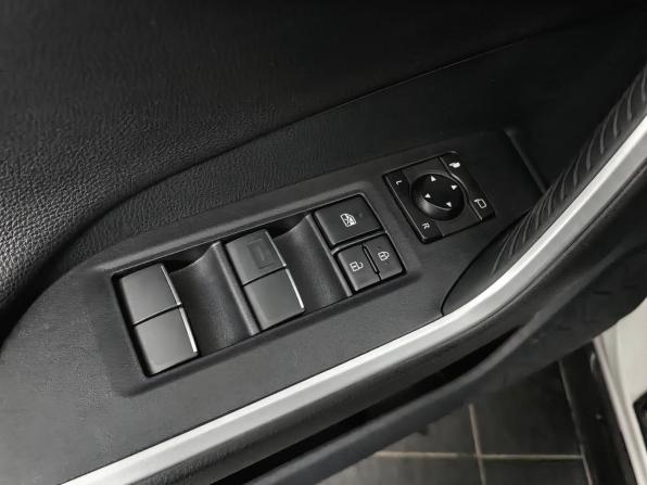 Toyota RAV4 V (XA50) с пробегом 2020 года, цена 3 222 000 рублей, 56828 км, внедорожник, Автокод Объявления