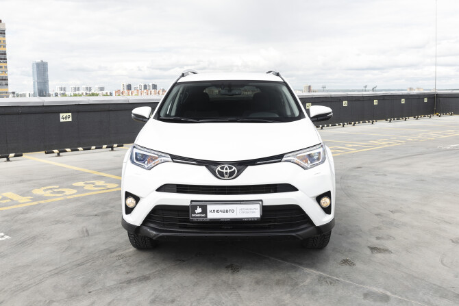Toyota RAV4 IV (XA40) Рестайлинг с пробегом 2018 года, цена 2 544 000 рублей, 56308 км, внедорожник, Автокод Объявления