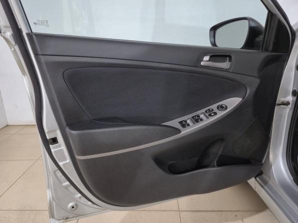 Hyundai Solaris I Рестайлинг с пробегом 2014 года, цена 860 000 рублей, 95775 км, седан, Автокод Объявления