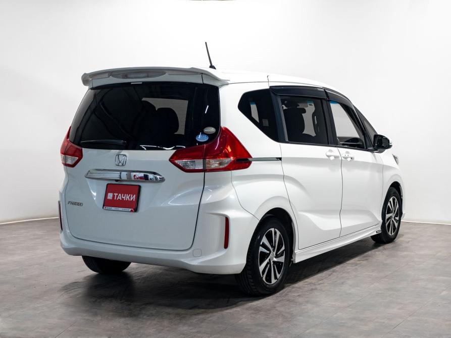Honda Freed II Чита  - изображение 3