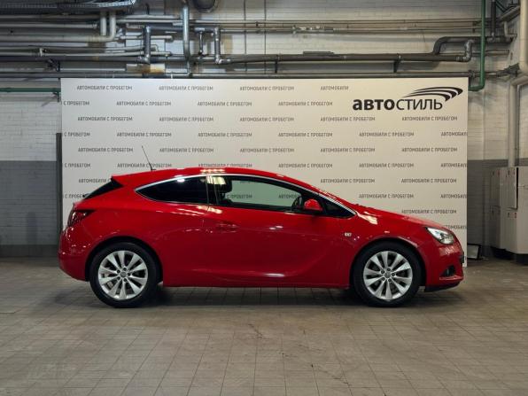 Opel Astra J Рестайлинг с пробегом 2014 года, цена 879 000 рублей, 161000 км, хэтчбек, Автокод Объявления
