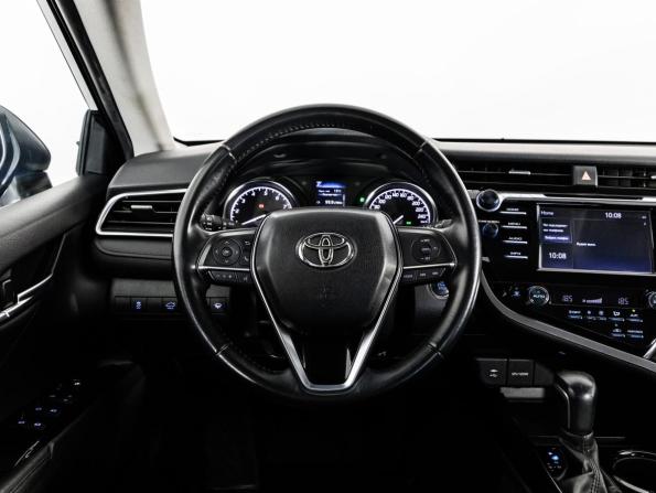 Toyota Camry VIII (XV70) с пробегом 2019 года, цена 2 299 000 рублей, 102000 км, седан, Автокод Объявления