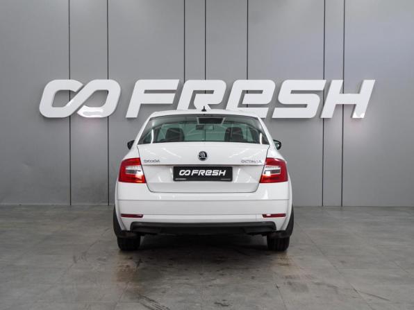 Skoda Octavia III (A7) Рестайлинг с пробегом 2020 года, цена 997 000 рублей, 264528 км, лифтбек, Автокод Объявления