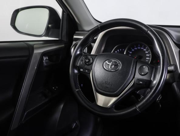 Toyota RAV4 IV (XA40) с пробегом 2015 года, цена 1 790 000 рублей, 190279 км, внедорожник, Автокод Объявления