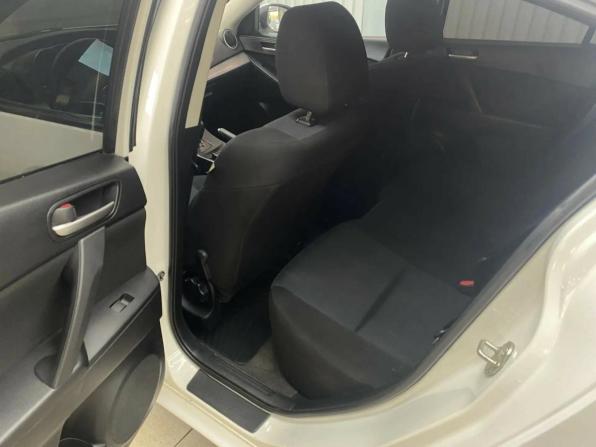 Mazda 3 II (BL) с пробегом 2010 года, цена 769 000 рублей, 144500 км, седан, Автокод Объявления