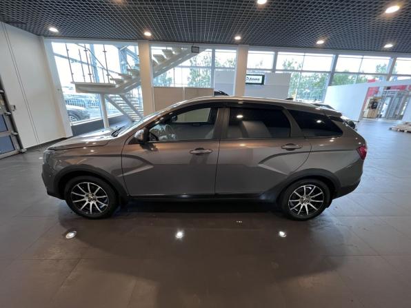 Lada (ВАЗ) Vesta I с пробегом 2018 года, цена 1 080 000 рублей, 122188 км, универсал, Автокод Объявления