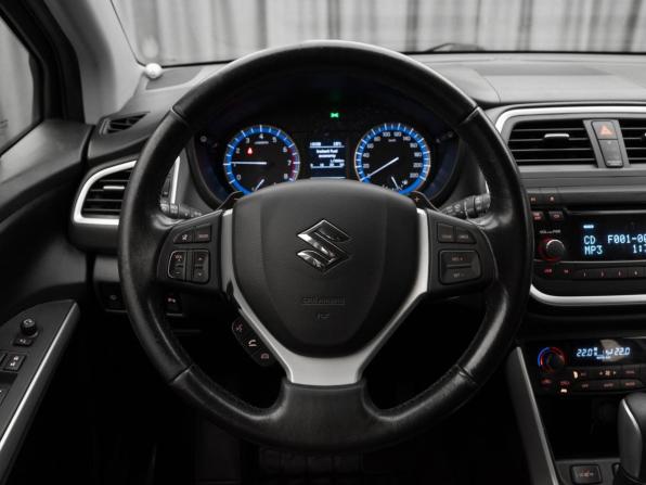 Suzuki SX4 II (S-Cross) с пробегом 2014 года, цена 1 090 000 рублей, 199710 км, хэтчбек, Автокод Объявления