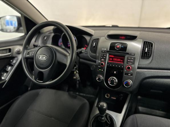 Kia Cerato II с пробегом 2010 года, цена 579 000 рублей, 314713 км, седан, Автокод Объявления