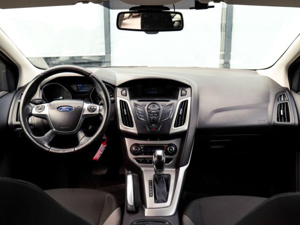 Ford Focus III с пробегом 2013 года, цена 825 000 рублей, 119663 км, хэтчбек, Автокод Объявления