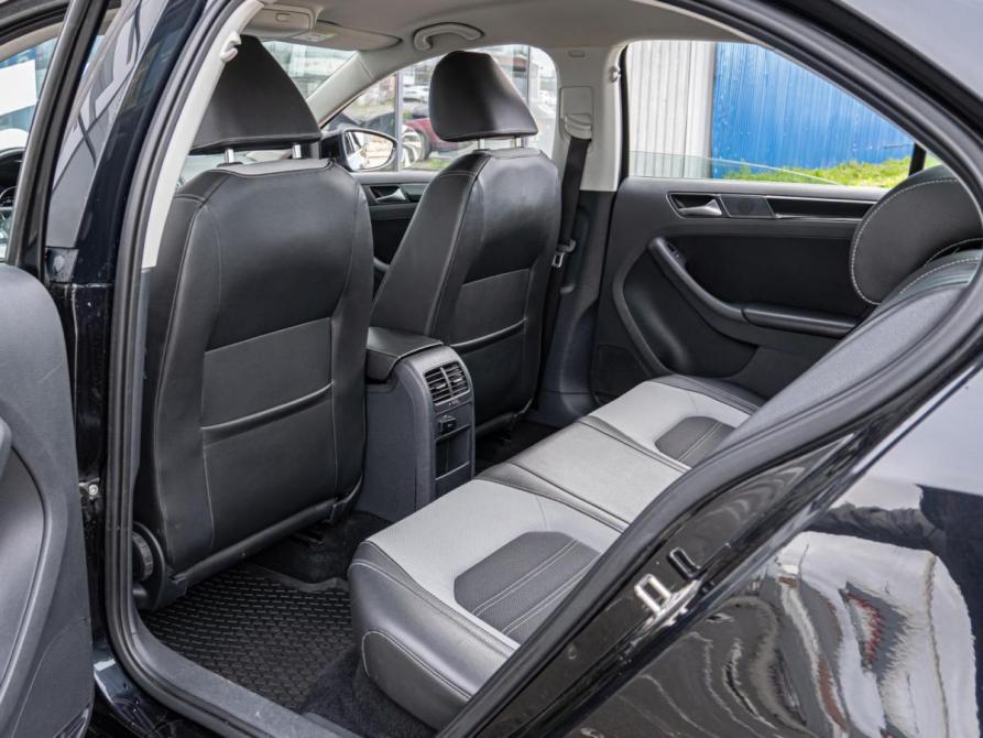 Volkswagen Jetta VI Рестайлинг Краснодар  - изображение 11