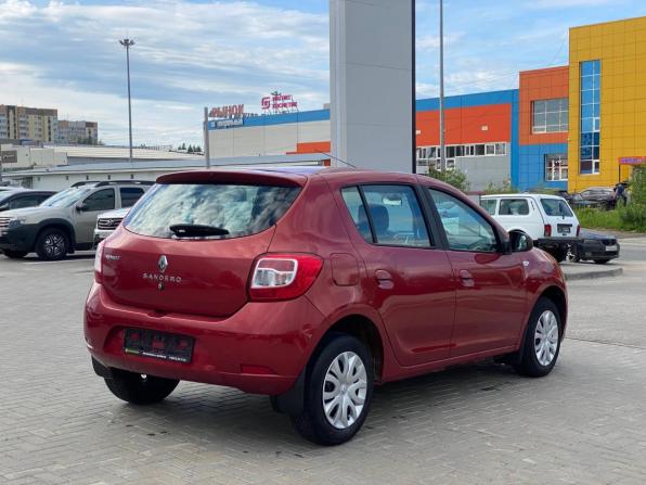 Renault Sandero II с пробегом 2014 года, цена 685 000 рублей, 116407 км, хэтчбек, Автокод Объявления