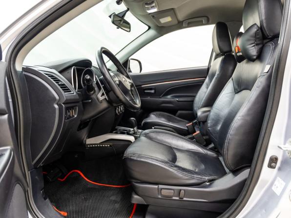 Mitsubishi ASX I с пробегом 2011 года, цена 1 098 000 рублей, 168064 км, внедорожник, Автокод Объявления