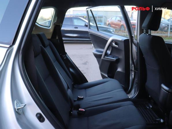 Toyota RAV4 IV (XA40) Рестайлинг с пробегом 2017 года, цена 1 859 000 рублей, 237173 км, внедорожник, Автокод Объявления