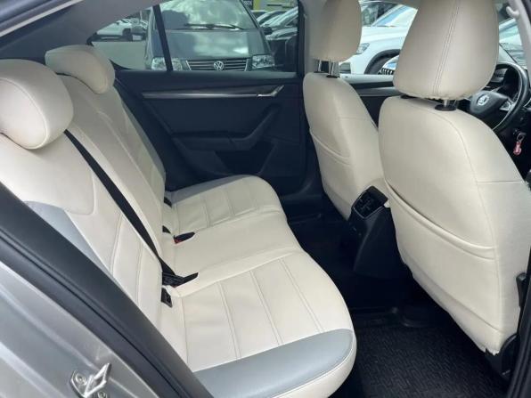 Skoda Octavia III (A7) Рестайлинг с пробегом 2018 года, цена 1 800 000 рублей, 179124 км, лифтбек, Автокод Объявления