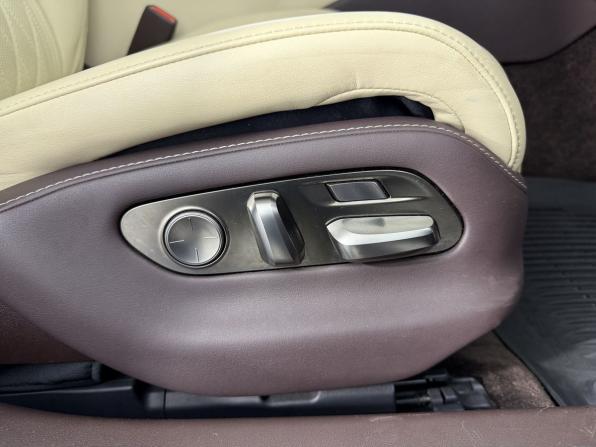 Lexus LS V с пробегом 2018 года, цена 5 600 000 рублей, 73161 км, седан, Автокод Объявления