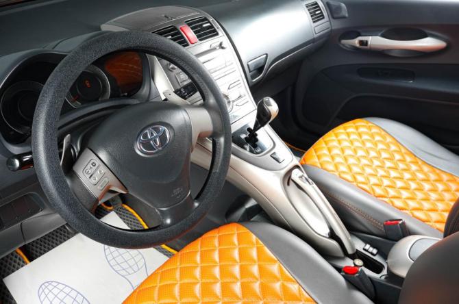 Toyota Auris I с пробегом 2008 года, цена 699 000 рублей, 220269 км, хэтчбек, Автокод Объявления