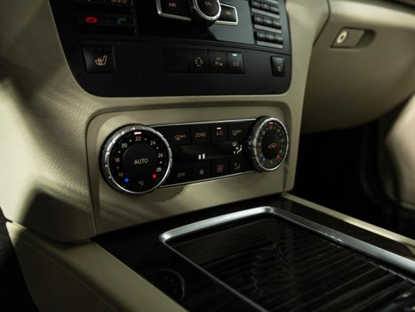Mercedes-Benz GLK-Класс I (X204) Рестайлинг с пробегом 2014 года, цена 2 269 700 рублей, 122566 км, внедорожник, Автокод Объявления