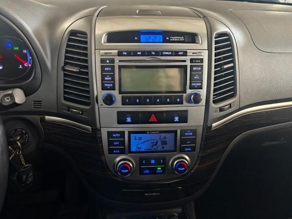 Hyundai Santa Fe II Рестайлинг с пробегом 2010 года, цена 1 168 000 рублей, 299797 км, внедорожник, Автокод Объявления