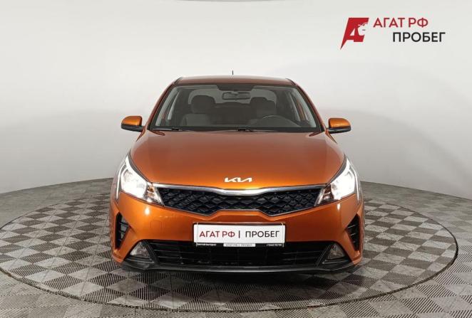 Kia Rio IV Рестайлинг с пробегом 2021 года, цена 1 620 000 рублей, 116000 км, седан, Автокод Объявления