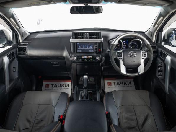 Toyota Land Cruiser Prado 150 Series Рестайлинг 1 с пробегом 2015 года, цена 3 690 500 рублей, 140677 км, внедорожник, Автокод Объявления
