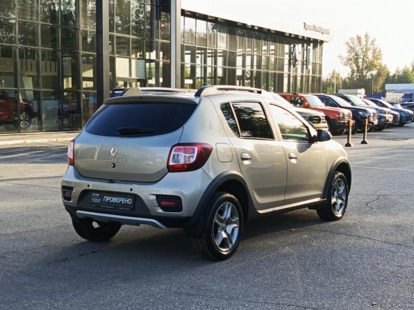 Renault Sandero II Рестайлинг с пробегом 2020 года, цена 1 212 000 рублей, 66429 км, хэтчбек, Автокод Объявления