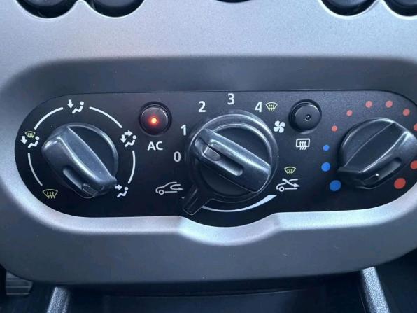 Renault Sandero I с пробегом 2014 года, цена 647 000 рублей, 176137 км, хэтчбек, Автокод Объявления