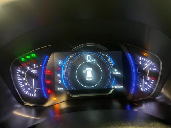 Hyundai Santa Fe IV с пробегом 2018 года, цена 2 570 000 рублей, 176039 км, внедорожник, Автокод Объявления