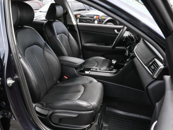 Kia Optima IV с пробегом 2017 года, цена 2 039 000 рублей, 68106 км, седан, Автокод Объявления