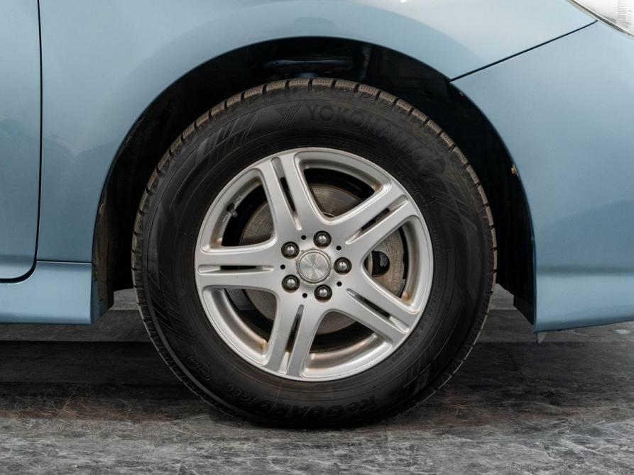 Toyota Wish II Улан-Удэ  - изображение 14