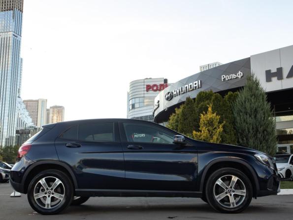 Mercedes-Benz GLA I (X156) Рестайлинг с пробегом 2018 года, цена 1 688 000 рублей, 140912 км, внедорожник, Автокод Объявления