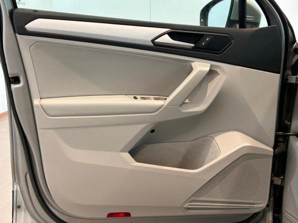 Volkswagen Tiguan II с пробегом 2017 года, цена 2 720 000 рублей, 79000 км, внедорожник, Автокод Объявления