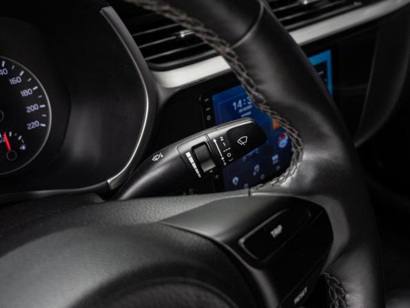 Kia Rio IV Рестайлинг с пробегом 2021 года, цена 1 530 000 рублей, 107666 км, седан, Автокод Объявления