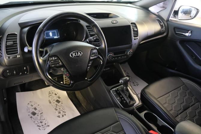 Kia Cerato III Рестайлинг (Classic) с пробегом 2017 года, цена 1 839 000 рублей, 50700 км, седан, Автокод Объявления