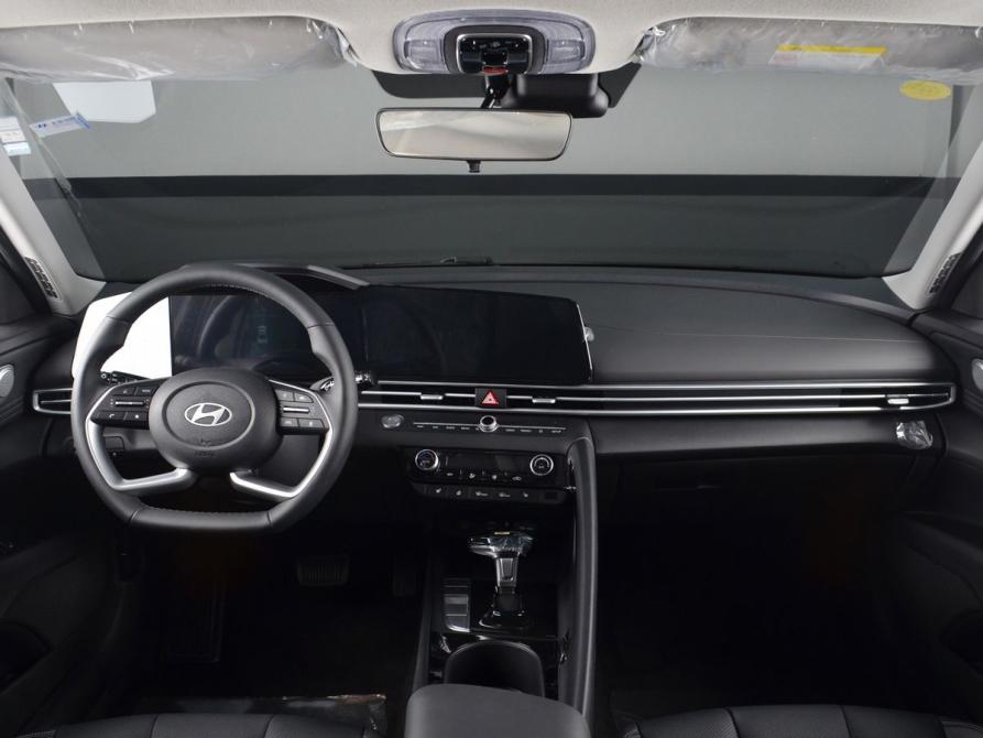 Hyundai Elantra VII (CN7) Рестайлинг Кемерово  - изображение 8