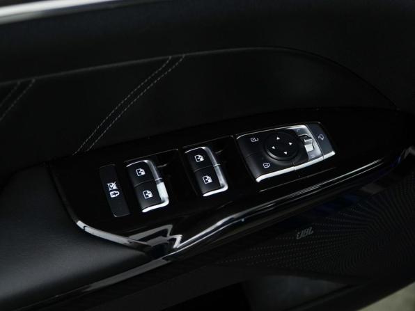 Kia K5 III с пробегом 2020 года, цена 2 844 444 рубля, 66782 км, седан, Автокод Объявления