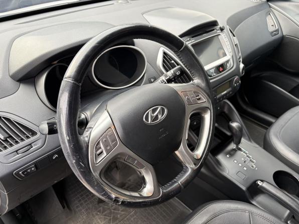 Hyundai ix35 I с пробегом 2012 года, цена 1 099 000 рублей, 179783 км, внедорожник, Автокод Объявления