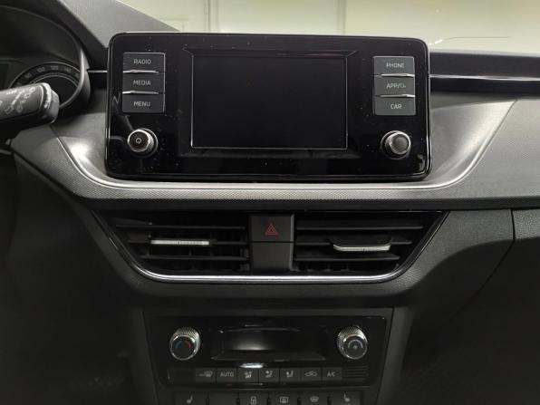 Skoda Rapid I Рестайлинг с пробегом 2020 года, цена 1 514 000 рублей, 143000 км, лифтбек, Автокод Объявления