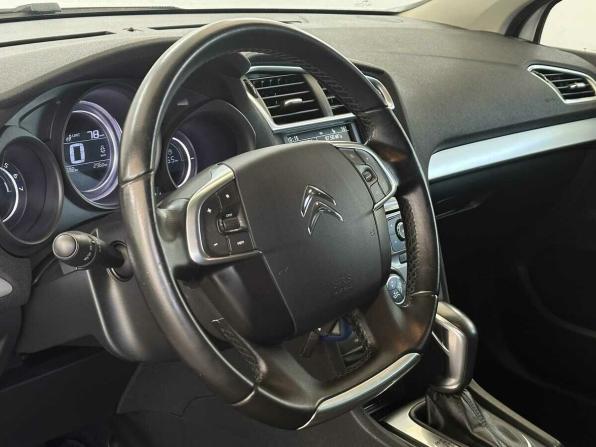 Citroen C4 II Рестайлинг с пробегом 2016 года, цена 1 090 000 рублей, 111591 км, седан, Автокод Объявления