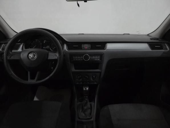 Skoda Rapid I с пробегом 2016 года, цена 900 000 рублей, 175200 км, лифтбек, Автокод Объявления