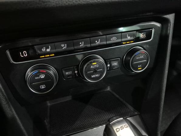 Volkswagen Tiguan II с пробегом 2019 года, цена 2 090 000 рублей, 180134 км, внедорожник, Автокод Объявления