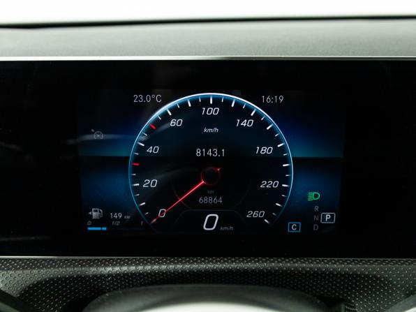 Mercedes-Benz A-Класс IV (W177) с пробегом 2019 года, цена 2 499 700 рублей, 68862 км, седан, Автокод Объявления