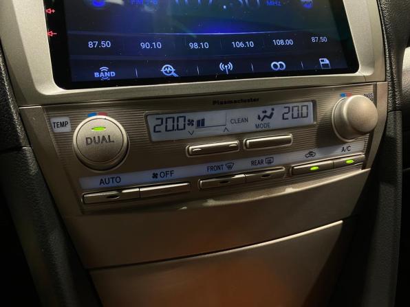 Toyota Camry VI (XV40) Рестайлинг с пробегом 2011 года, цена 1 550 000 рублей, 183104 км, седан, Автокод Объявления