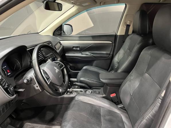 Mitsubishi Outlander III с пробегом 2014 года, цена 1 199 000 рублей, 183396 км, внедорожник, Автокод Объявления