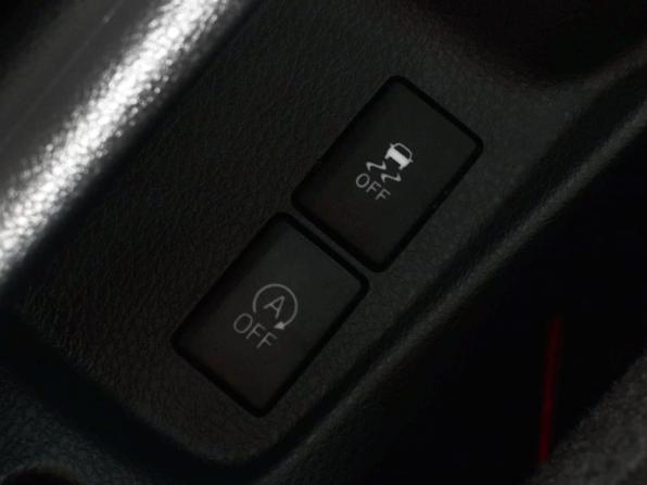 Toyota Yaris XP150 Рестайлинг с пробегом 2021 года, цена 1 794 995 рублей, 40983 км, хэтчбек, Автокод Объявления