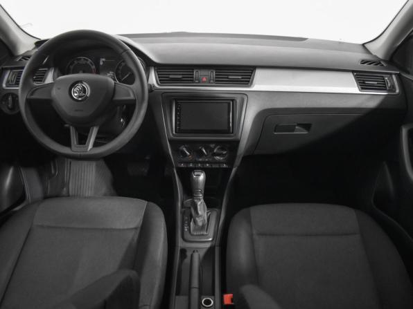 Skoda Rapid I Рестайлинг с пробегом 2018 года, цена 1 077 960 рублей, 74877 км, лифтбек, Автокод Объявления