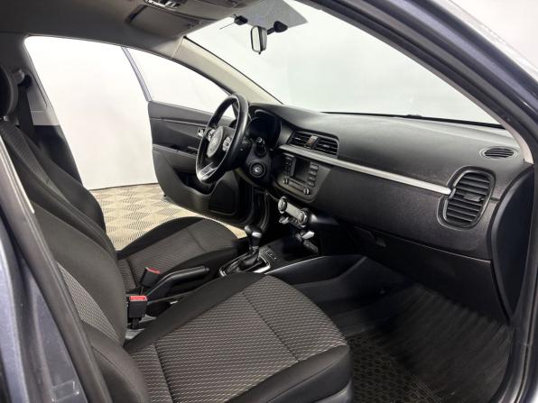 Kia Rio IV с пробегом 2018 года, цена 1 410 000 рублей, 111987 км, седан, Автокод Объявления
