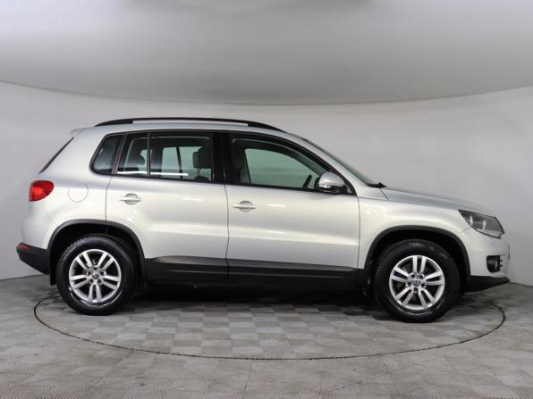 Volkswagen Tiguan I Рестайлинг с пробегом 2015 года, цена 1 329 000 рублей, 175800 км, внедорожник, Автокод Объявления